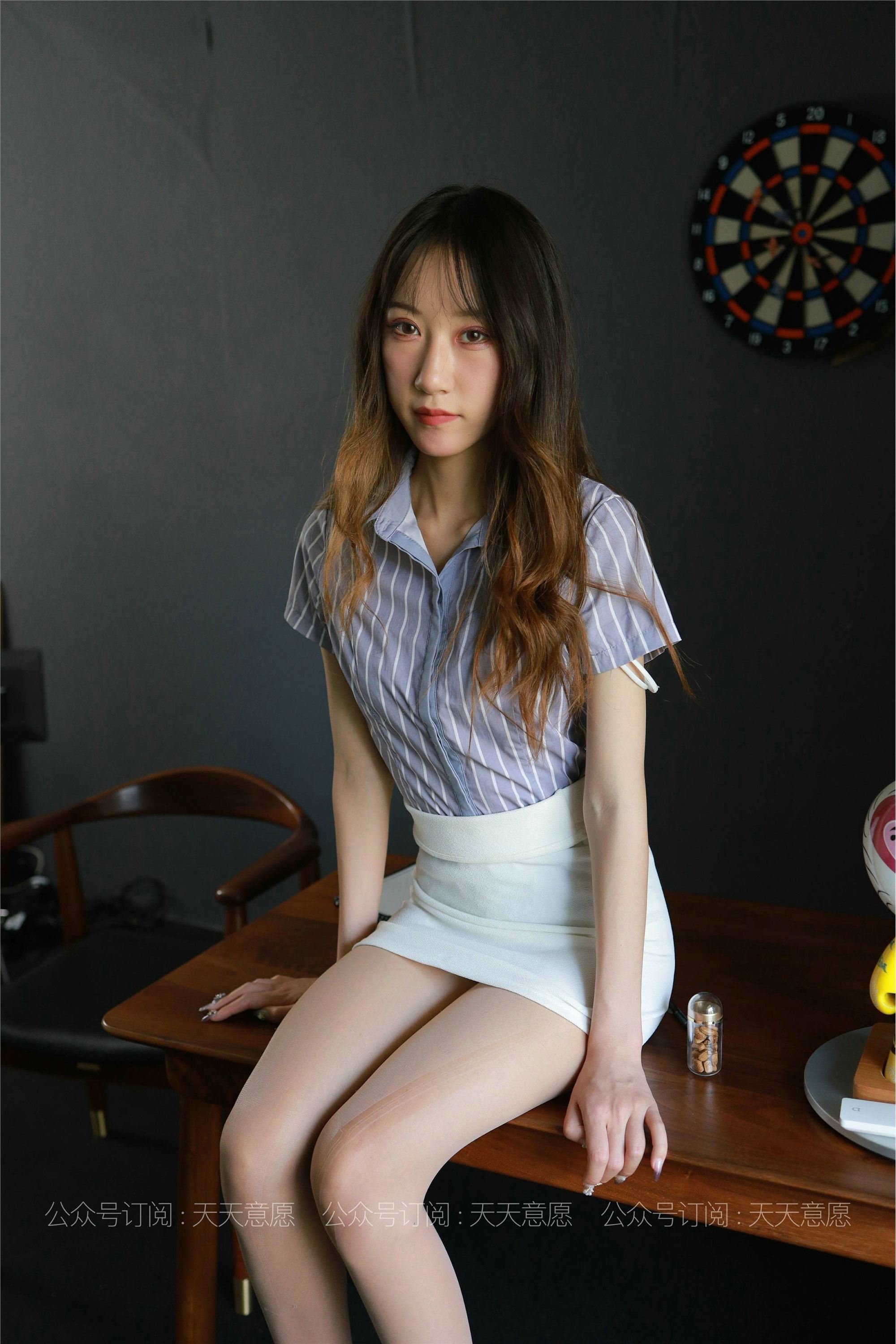 IESS异思趣向  2021.06.11 丝享家829：怡怡《长腿实习生》